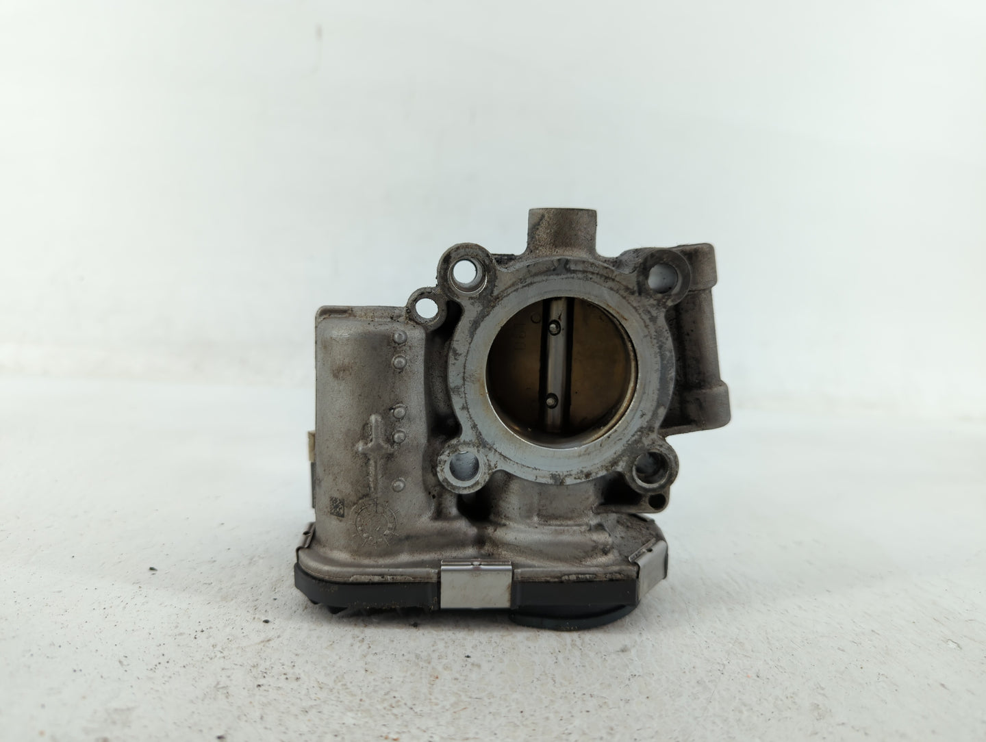 2011-2016 Chevrolet Cruze Throttle Body P/N:55581662 55565489 Fits Fits 2011 2012 2013 2014 2015 2016 2017 2018 2019 2020 20