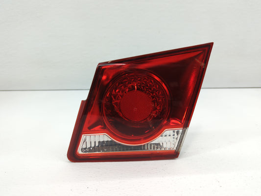 2011-2016 Chevrolet Cruze Tail Light Assembly Passenger Right OEM Fits Fits 2011 2012 2013 2014 2015 2016 OEM Used Auto Part