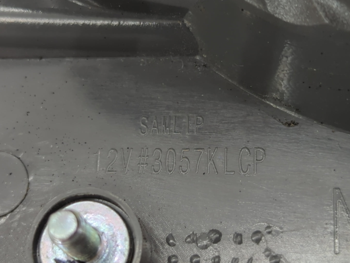 2011-2016 Chevrolet Cruze Tail Light Assembly Passenger Right OEM P/N:2T 11 1P GM Fits Fits 2011 2012 2013 2014 2015 2016 OE