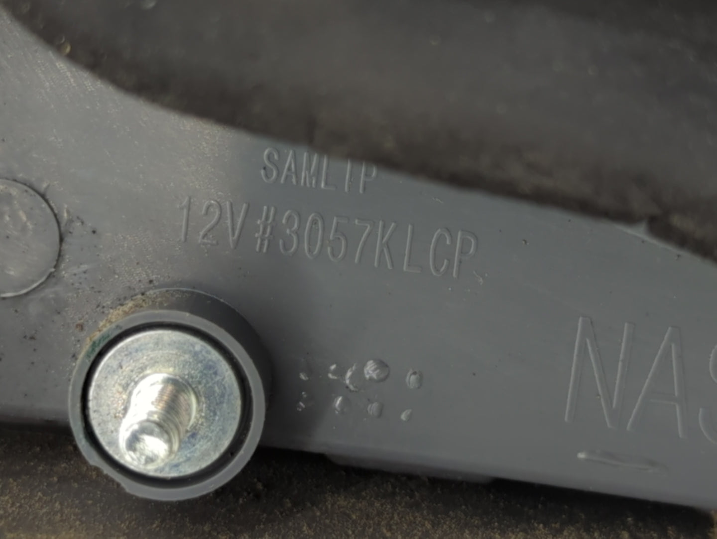 2011-2016 Chevrolet Cruze Tail Light Assembly Passenger Right OEM P/N:2T 11 1P GM Fits Fits 2011 2012 2013 2014 2015 2016 OE