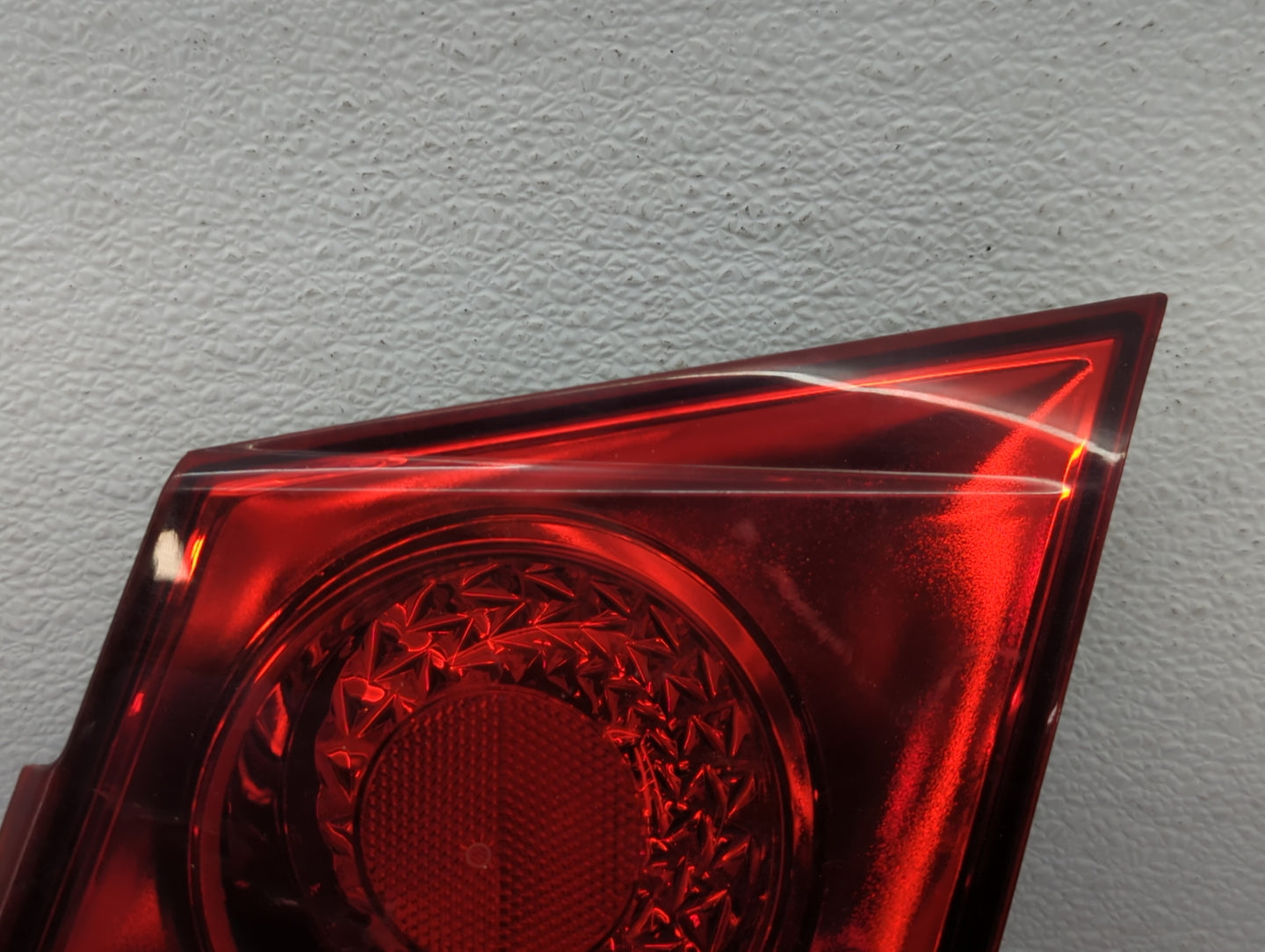 2011-2016 Chevrolet Cruze Tail Light Assembly Passenger Right OEM P/N:3057KLCP 2T 11 1P GM Fits Fits 2011 2012 2013 2014 201