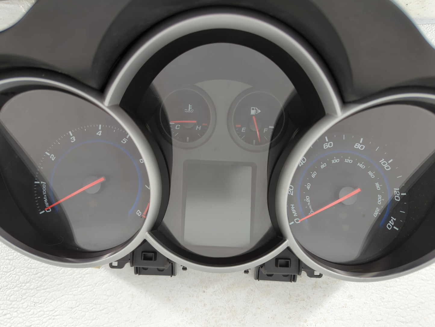 2013-2014 Chevrolet Cruze Instrument Cluster Speedometer Gauges P/N:95216802 95129378 Fits Fits 2013 2014 OEM Used Auto Part