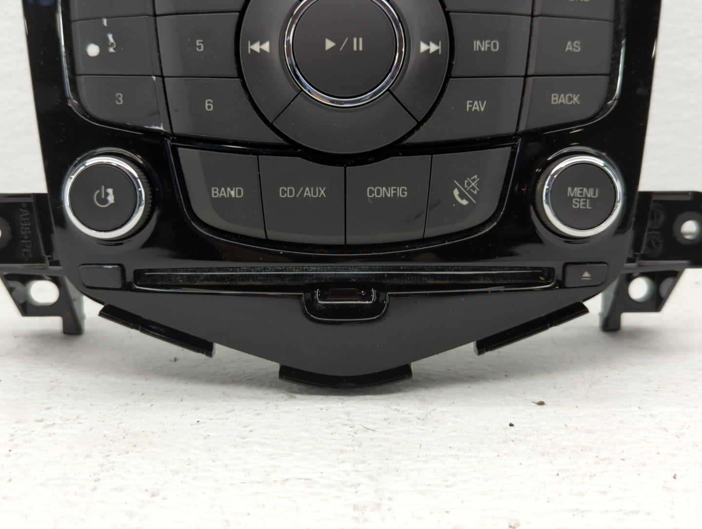 2011-2016 Chevrolet Cruze Radio Control Panel - Oemusedautoparts1.com