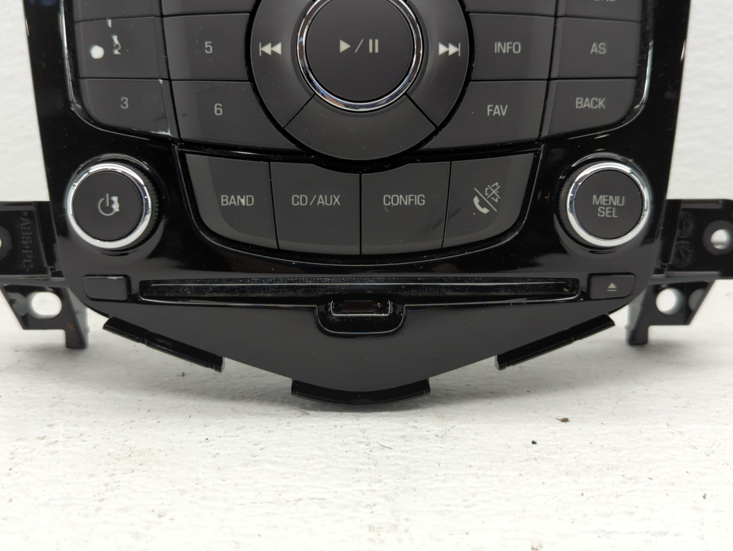 2011-2016 Chevrolet Cruze Radio Control Panel - Oemusedautoparts1.com