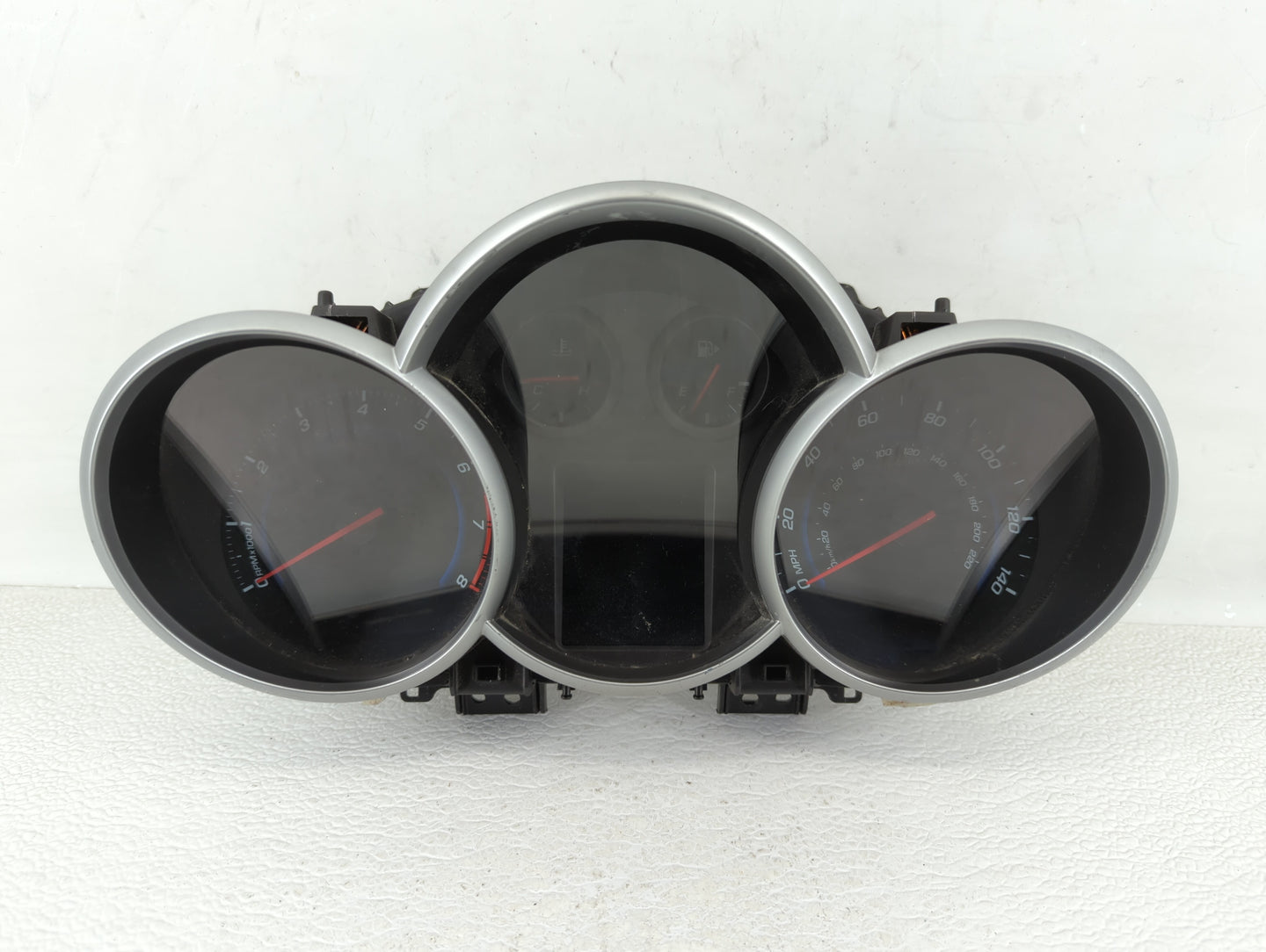 2013-2014 Chevrolet Cruze Instrument Cluster Speedometer Gauges P/N:95216802 95129378 Fits Fits 2013 2014 OEM Used Auto Part