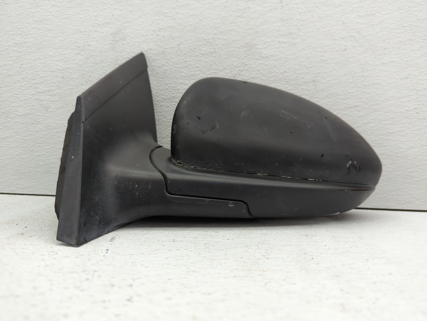 2011-2016 Chevrolet Cruze Driver Side View Mirror - Left Door Mirror OEM Used - Oemusedautoparts1.com