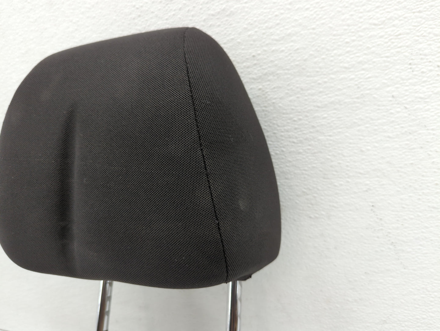 2012-2016 Chevrolet Cruze Headrest Head Rest Front Driver Passenger Seat - Oemusedautoparts1.com