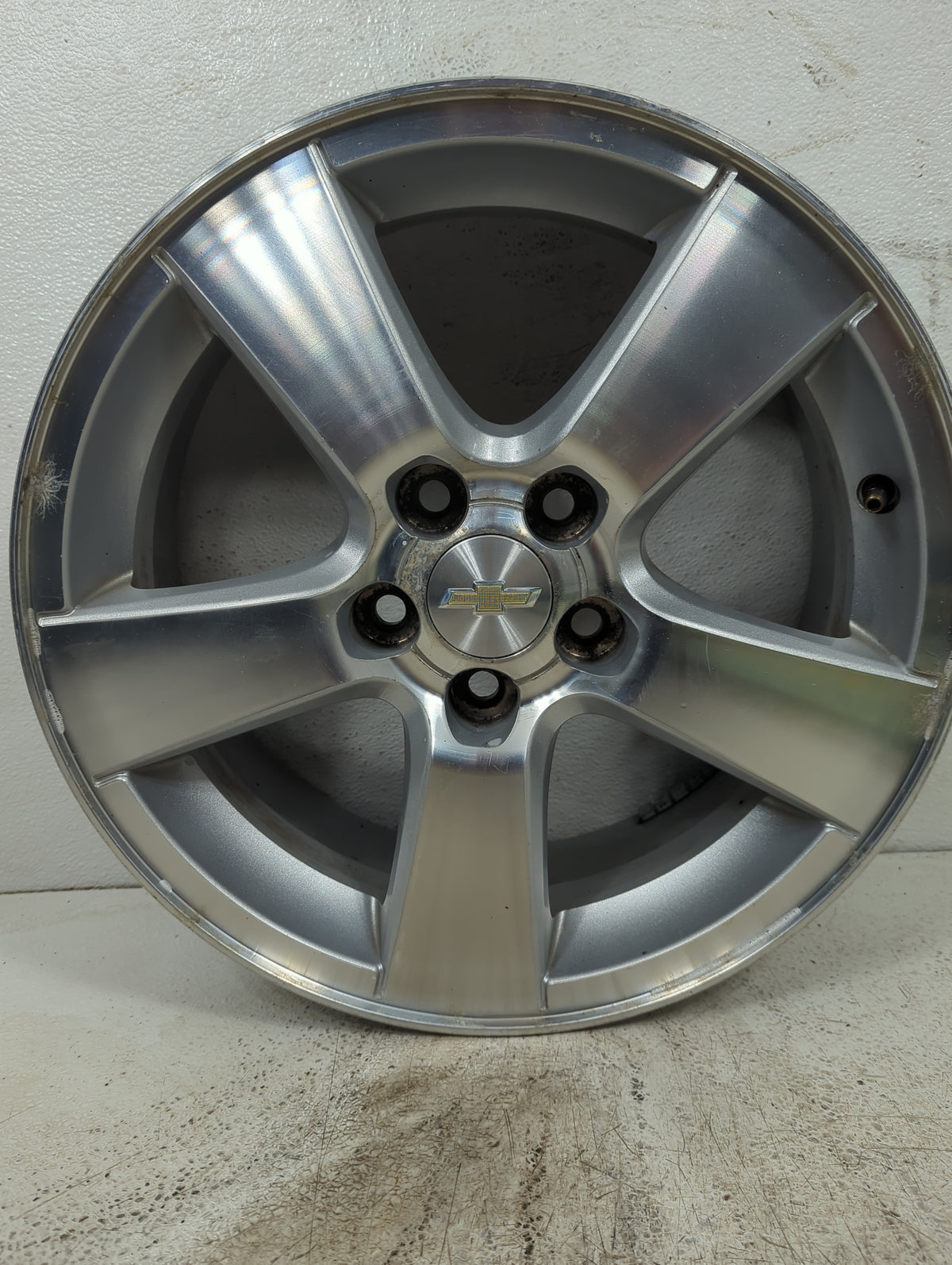2014 Chevrolet Cruze Oem Wheel Rim 5030321 - Oemusedautoparts1.com