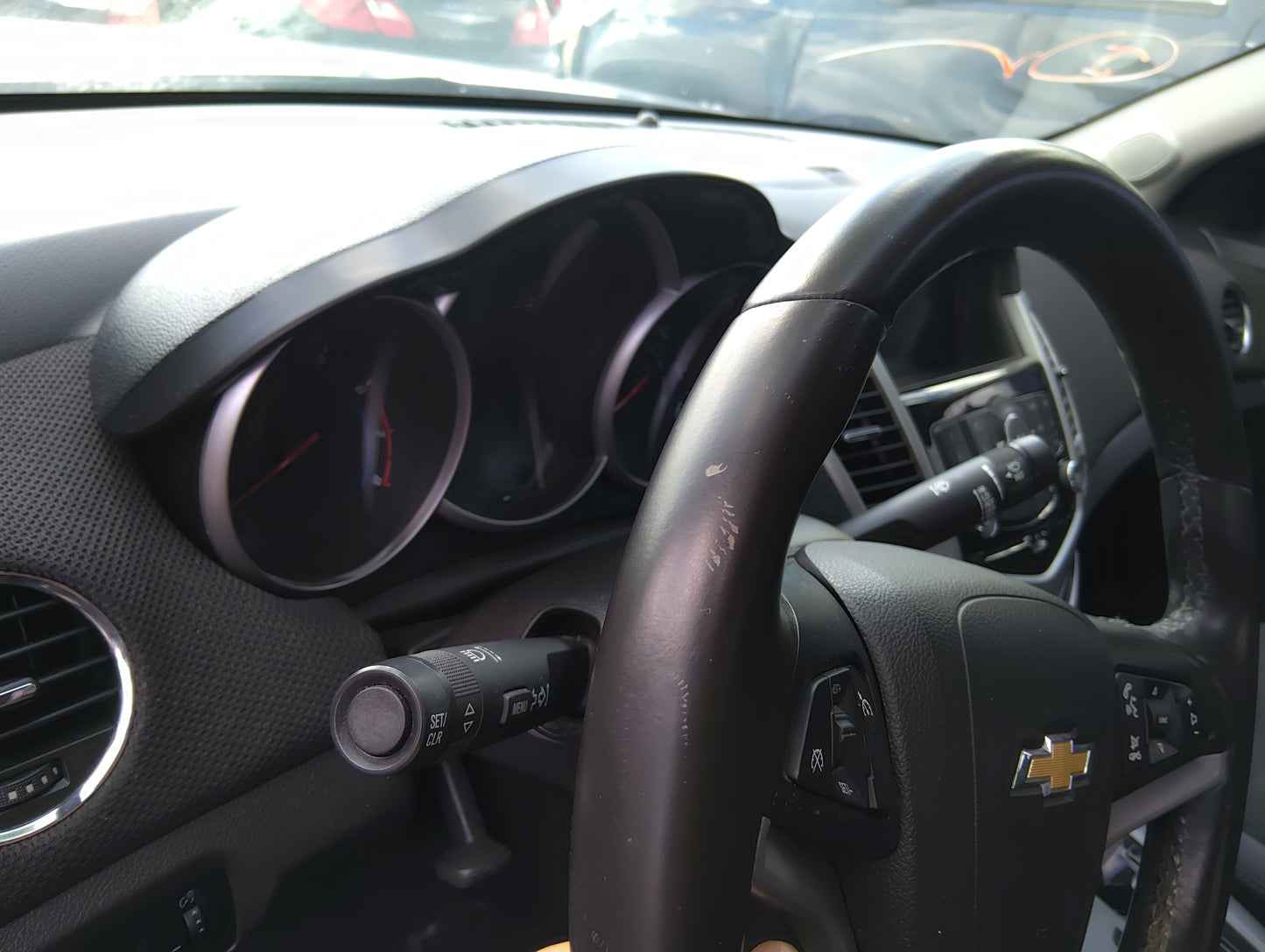 2013-2014 Chevrolet Cruze Instrument Cluster Speedometer Gauges Miles:152K Fits Fits 2013 2014 OEM Used Auto Parts - Oemused