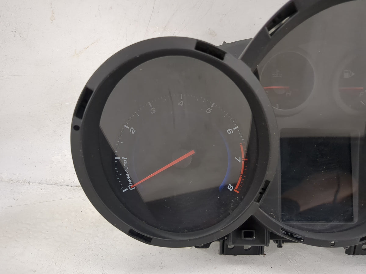 2013-2014 Chevrolet Cruze Instrument Cluster Speedometer Gauges P/N:95129378 81511914 Miles:152K Fits Fits 2013 2014 OEM Use