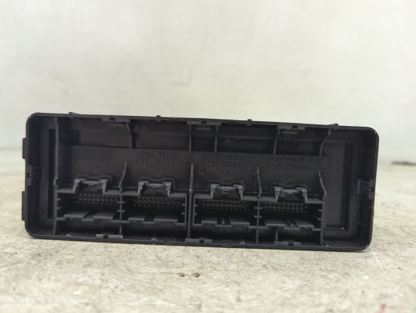 2014-2014 Chevrolet Cruze Communication Control Module 5030477 - Oemusedautoparts1.com