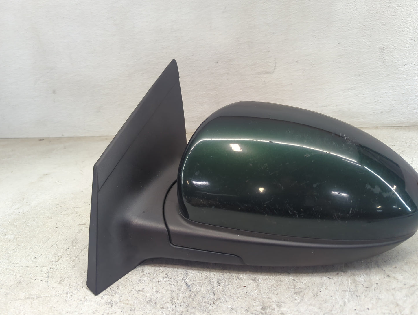 2011-2016 Chevrolet Cruze Driver Side View Mirror - Left Door Mirror OEM Used - Oemusedautoparts1.com