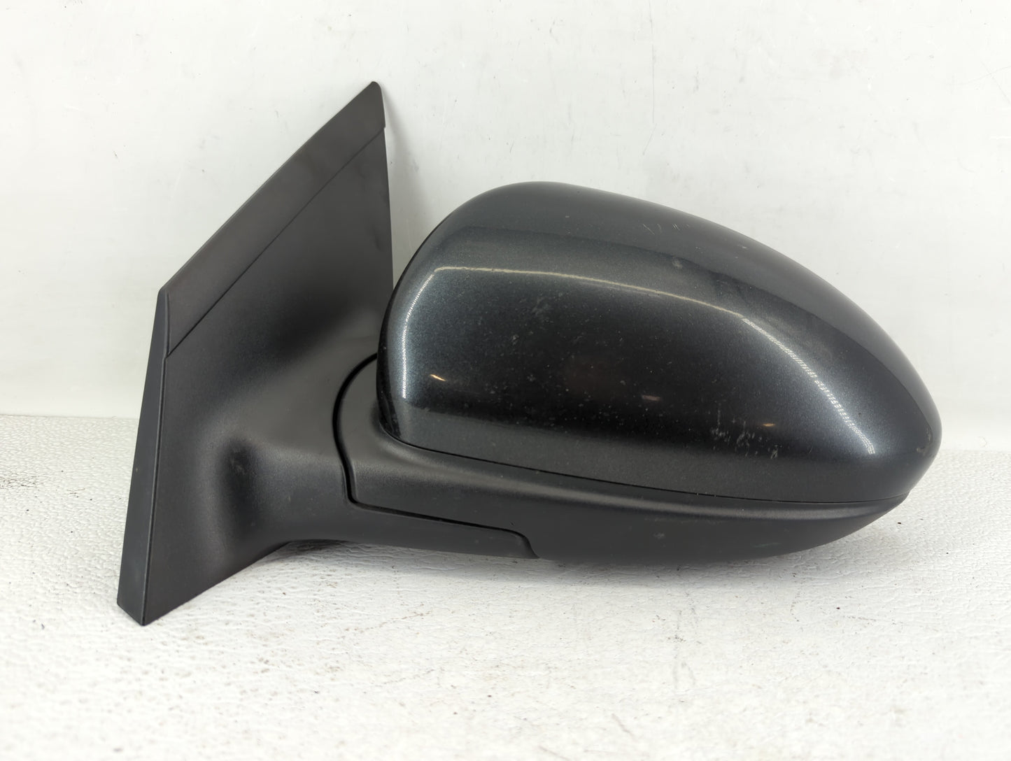 2011-2016 Chevrolet Cruze Driver Side View Mirror - Left Door Mirror OEM Used - Oemusedautoparts1.com