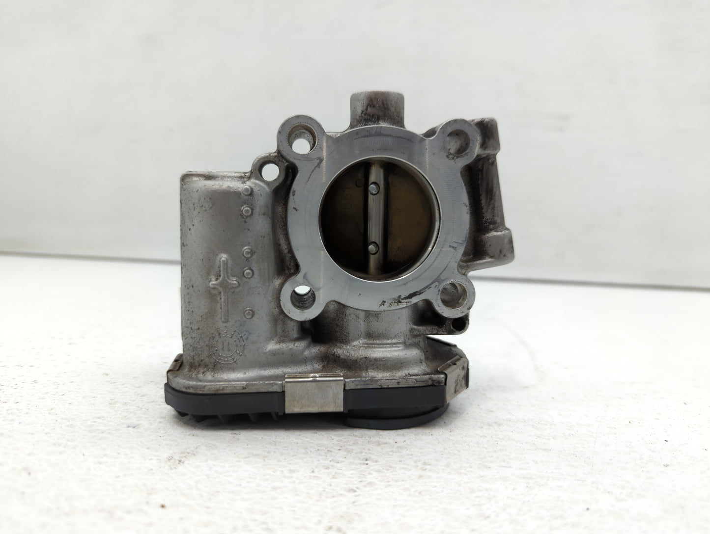 2011-2016 Chevrolet Cruze Throttle Body P/N:55565489 Fits Fits 2011 2012 2013 2014 2015 2016 2017 2018 2019 2020 2021 OEM Us