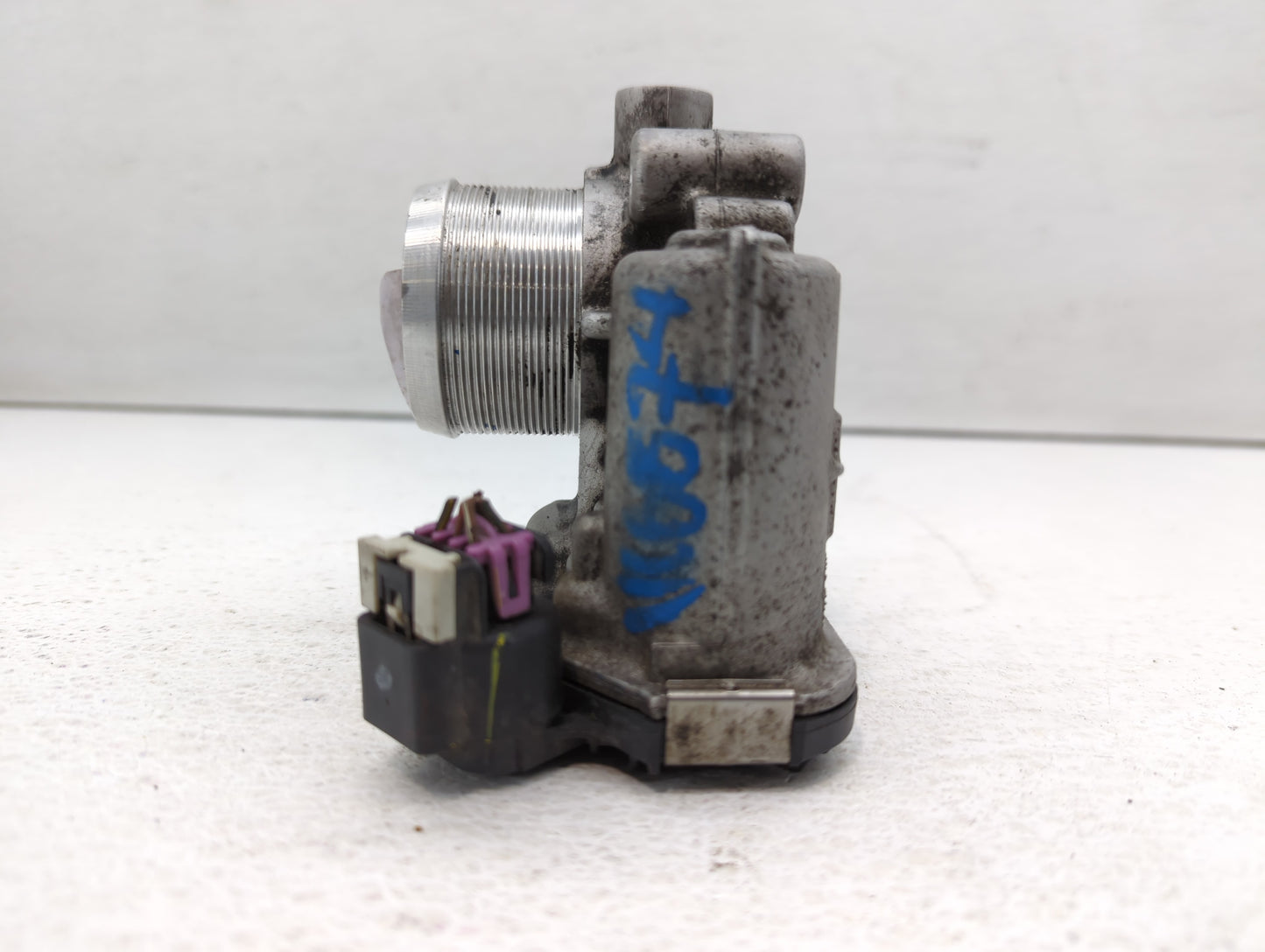 2011-2016 Chevrolet Cruze Throttle Body P/N:55565489 Fits Fits 2011 2012 2013 2014 2015 2016 2017 2018 2019 2020 2021 OEM Us