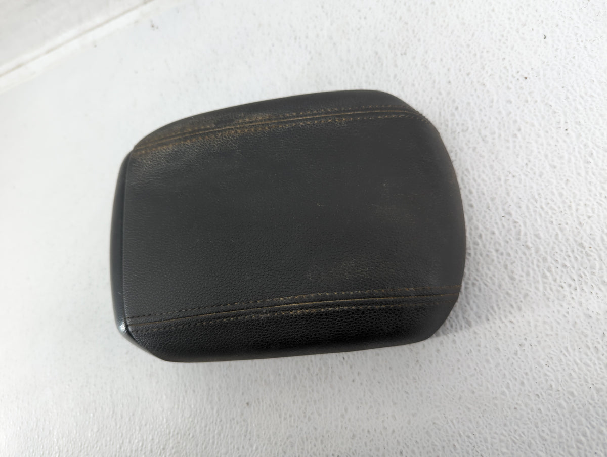2013-2016 Chevrolet Cruze Center Console Armrest Cover Lid 525177 - Oemusedautoparts1.com