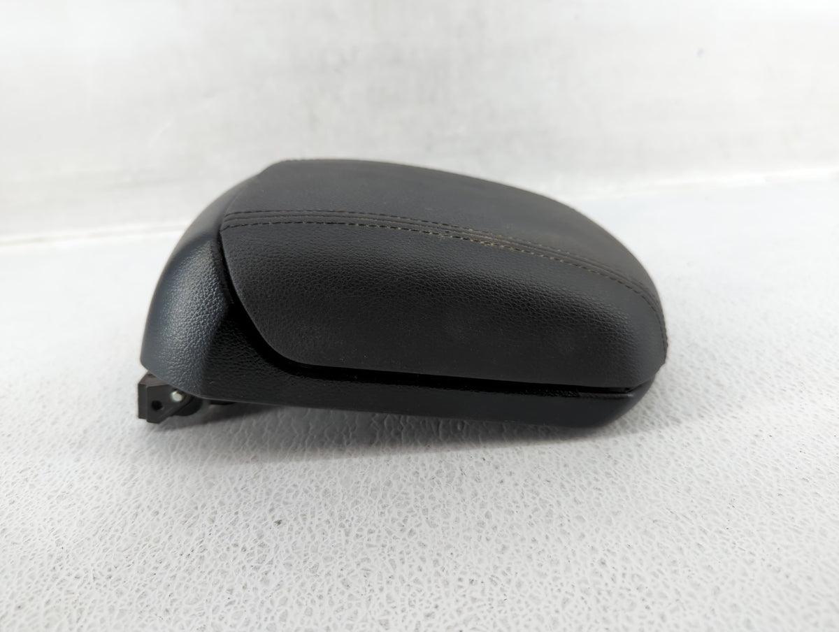 2013-2016 Chevrolet Cruze Center Console Armrest Cover Lid 525177 - Oemusedautoparts1.com
