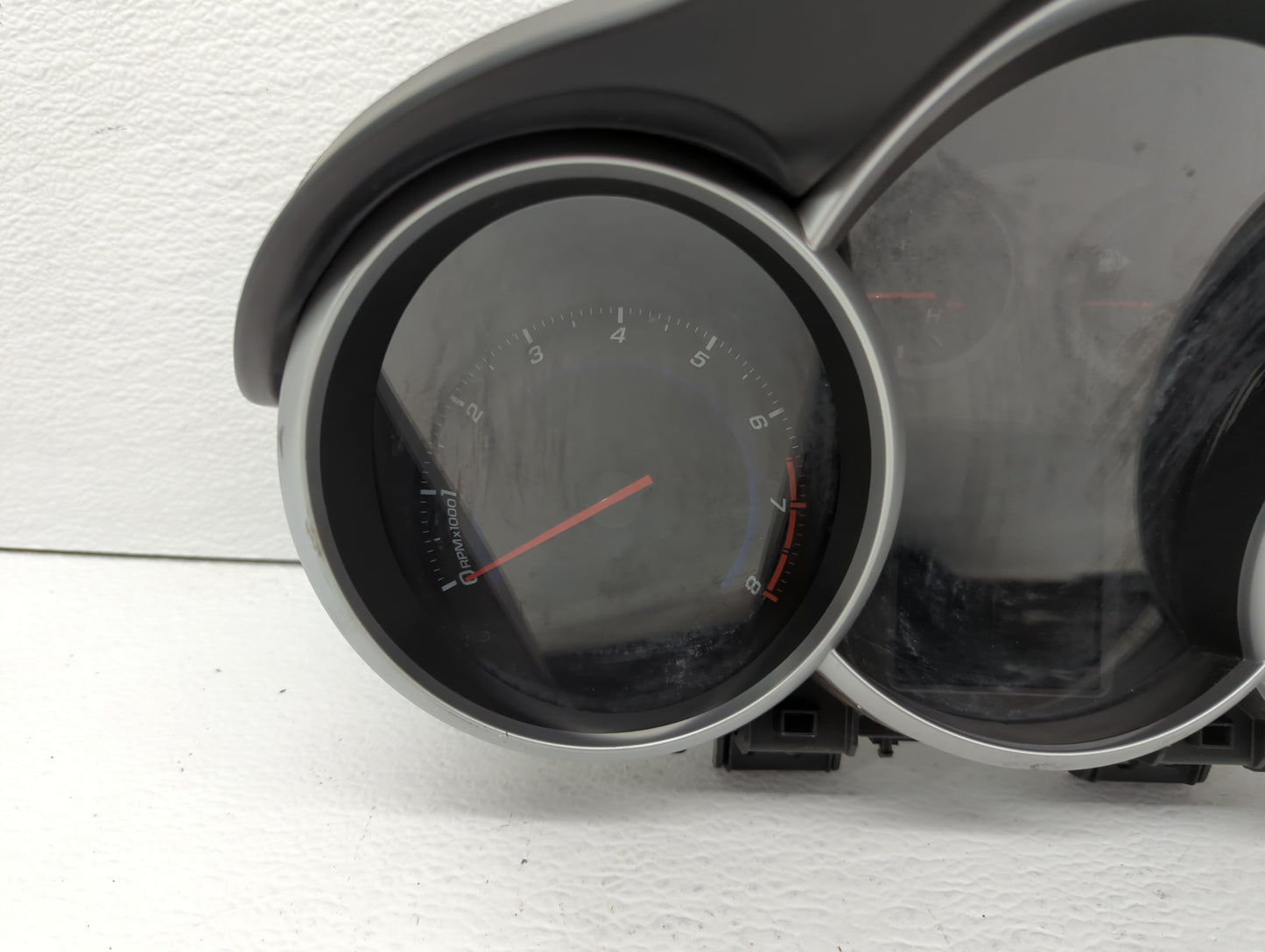 2013-2014 Chevrolet Cruze Instrument Cluster Speedometer Gauges P/N:94560794 95129376, 95216802, 95129378 Fits Fits 2013 201
