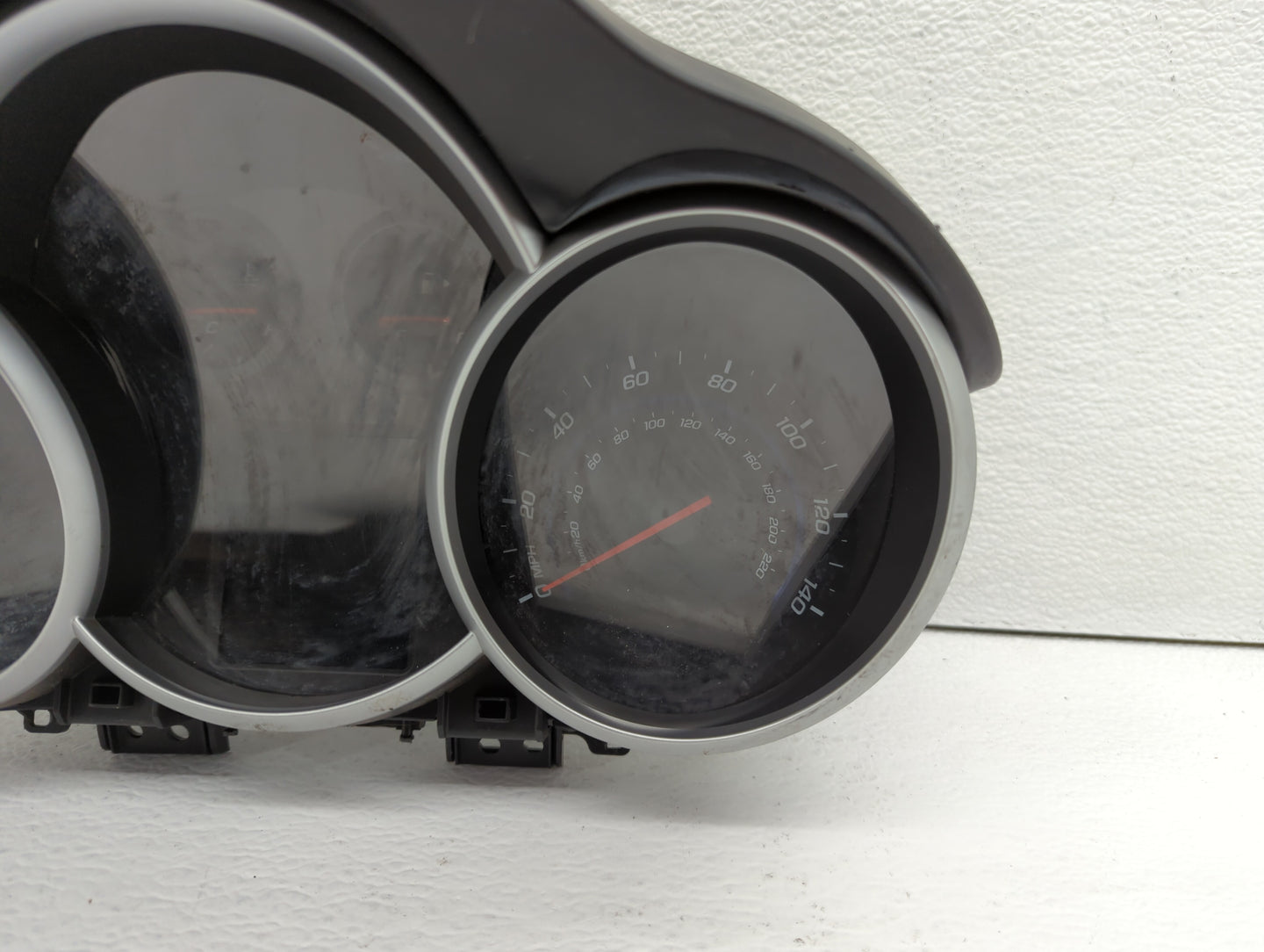 2013-2014 Chevrolet Cruze Instrument Cluster Speedometer Gauges P/N:94560794 95129376, 95216802, 95129378 Fits Fits 2013 201