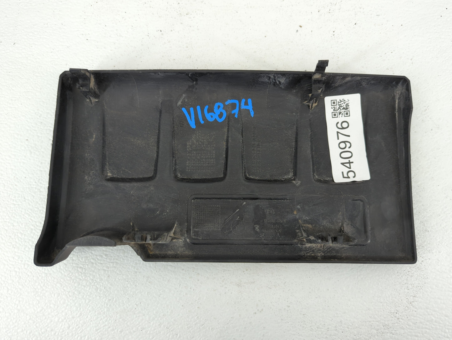 2014 Chevrolet Cruze Engine Cover - Oemusedautoparts1.com