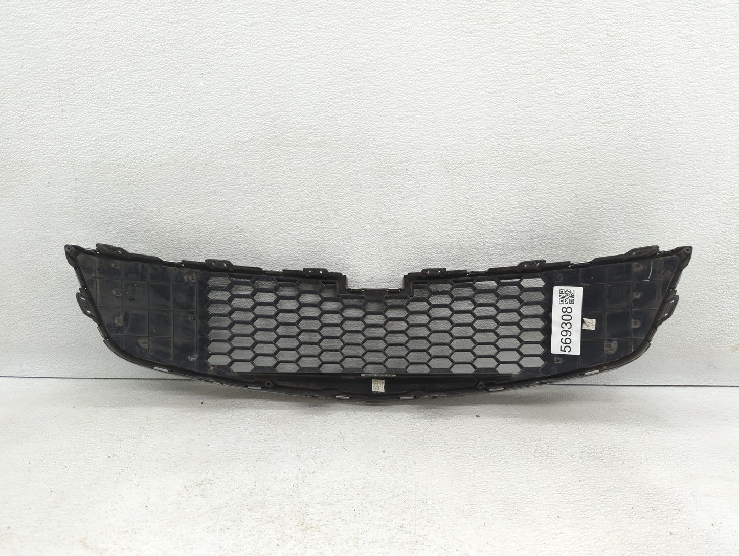2011-2014 Chevrolet Cruze Front Grille Bumper Not Included - Oemusedautoparts1.com