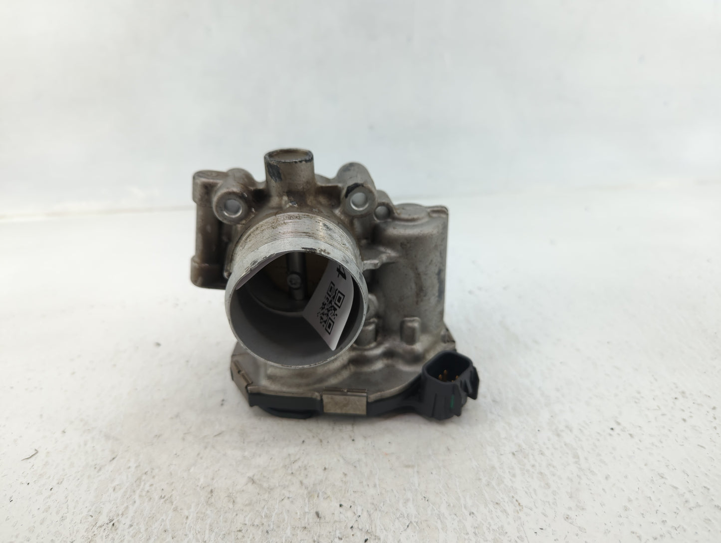 2011-2016 Chevrolet Cruze Throttle Body P/N:55565489 Fits Fits 2011 2012 2013 2014 2015 2016 2017 2018 2019 2020 2021 OEM Us