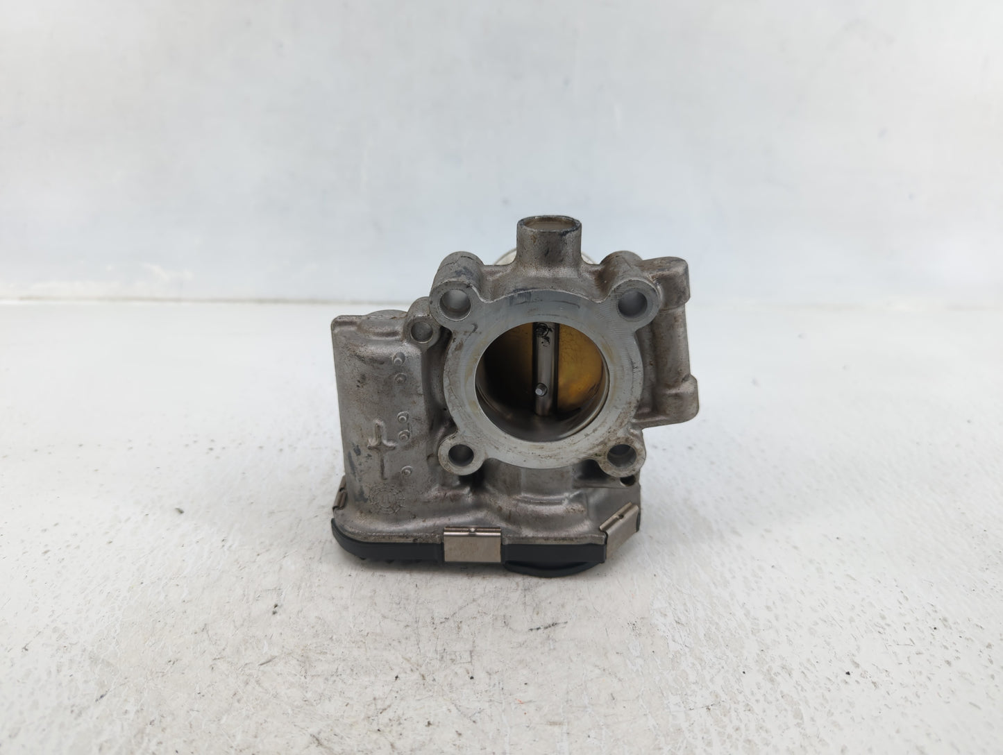 2011-2016 Chevrolet Cruze Throttle Body P/N:55565489 Fits Fits 2011 2012 2013 2014 2015 2016 2017 2018 2019 2020 2021 OEM Us