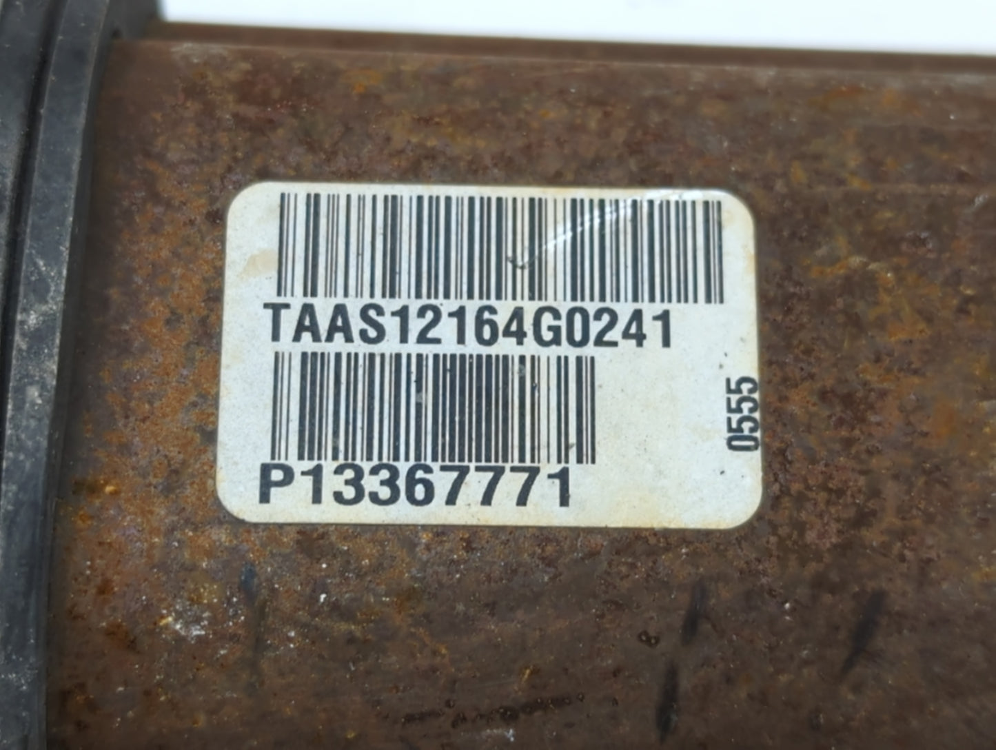 2011-2014 Chevrolet Cruze Axle Shaft Front Passenger Cv C/v - Oemusedautoparts1.com