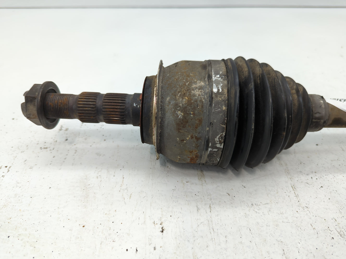 2013-2016 Chevrolet Cruze Axle Shaft Front Driver Cv C/v - Oemusedautoparts1.com