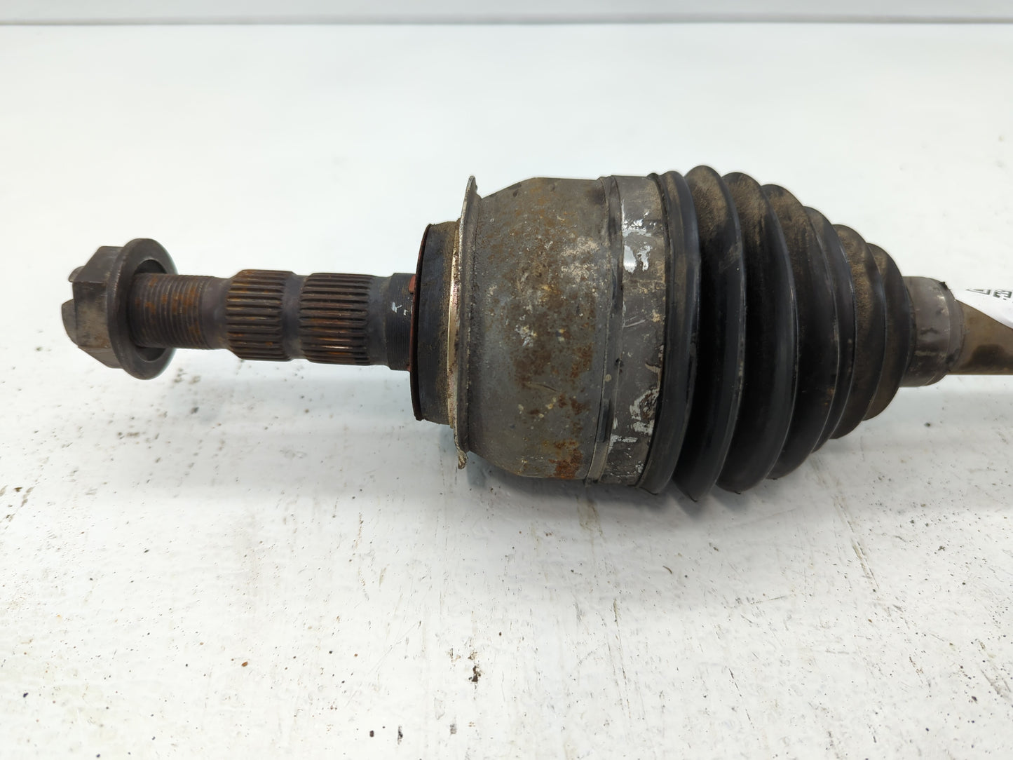 2013-2016 Chevrolet Cruze Axle Shaft Front Driver Cv C/v - Oemusedautoparts1.com