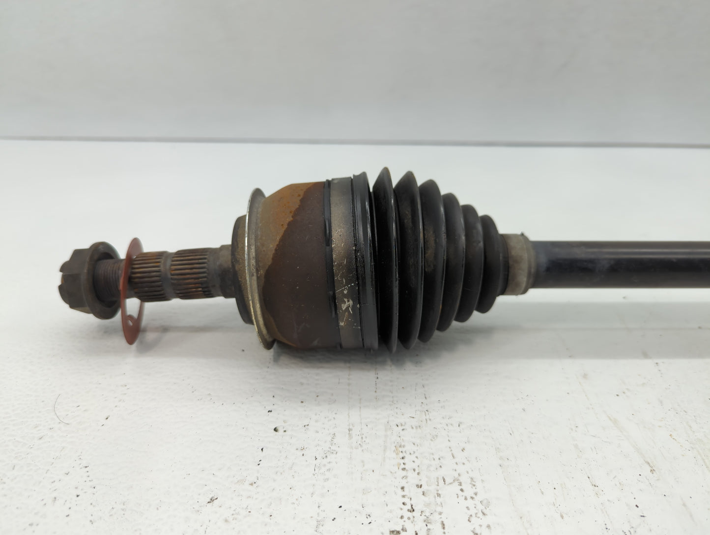 2013-2016 Chevrolet Cruze Axle Shaft Front Passenger Cv C/v - Oemusedautoparts1.com
