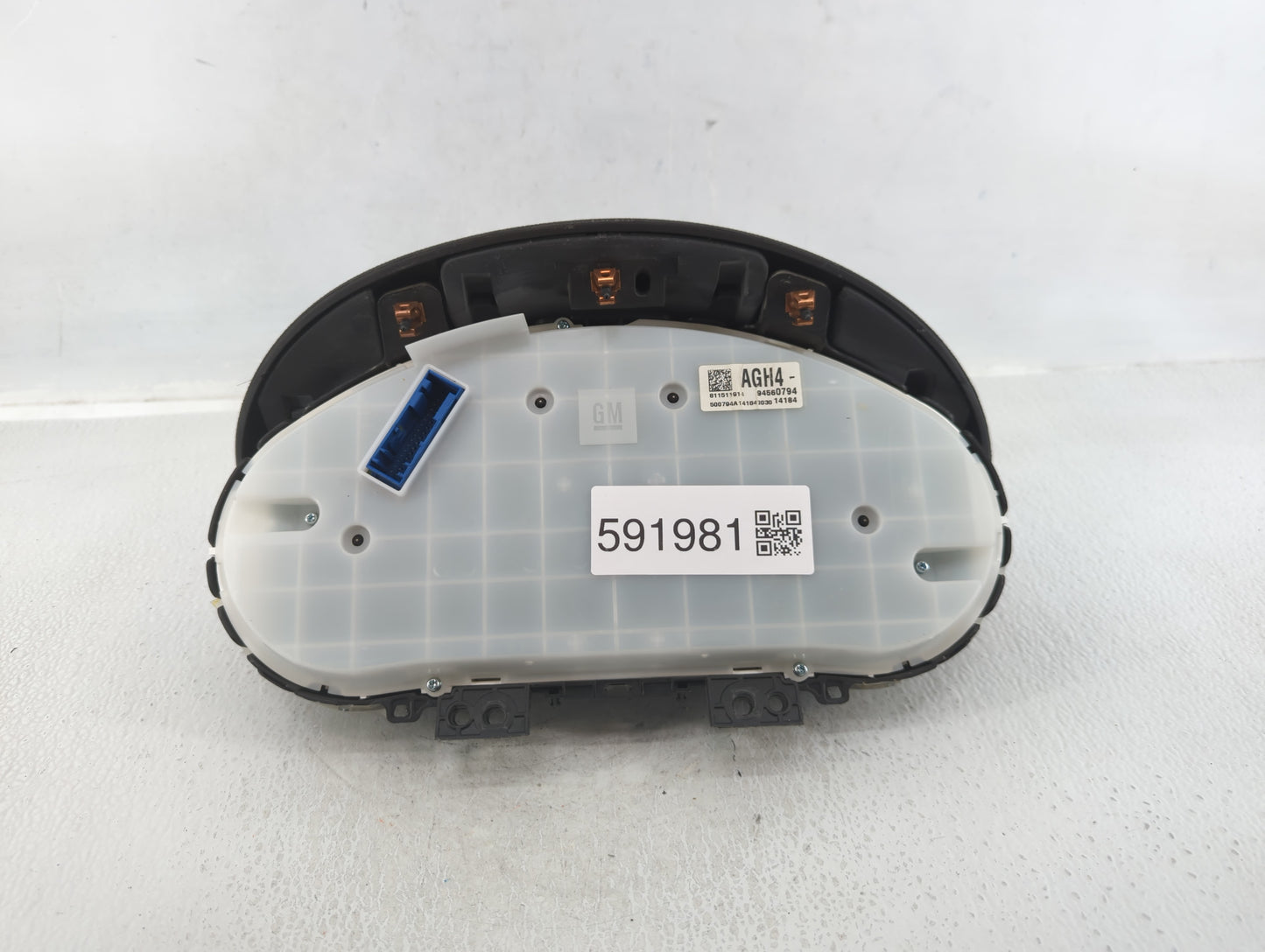 2013-2014 Chevrolet Cruze Instrument Cluster Speedometer Gauges P/N:AGH4-94560794 Fits Fits 2013 2014 OEM Used Auto Parts - 