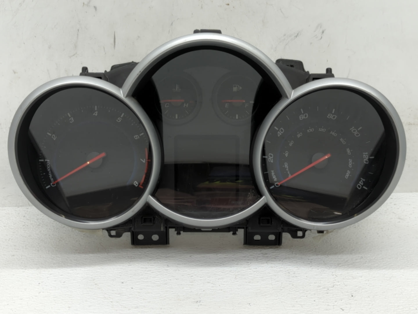 2013-2014 Chevrolet Cruze Instrument Cluster Speedometer Gauges P/N:95129378 Fits Fits 2013 2014 OEM Used Auto Parts - Oemus