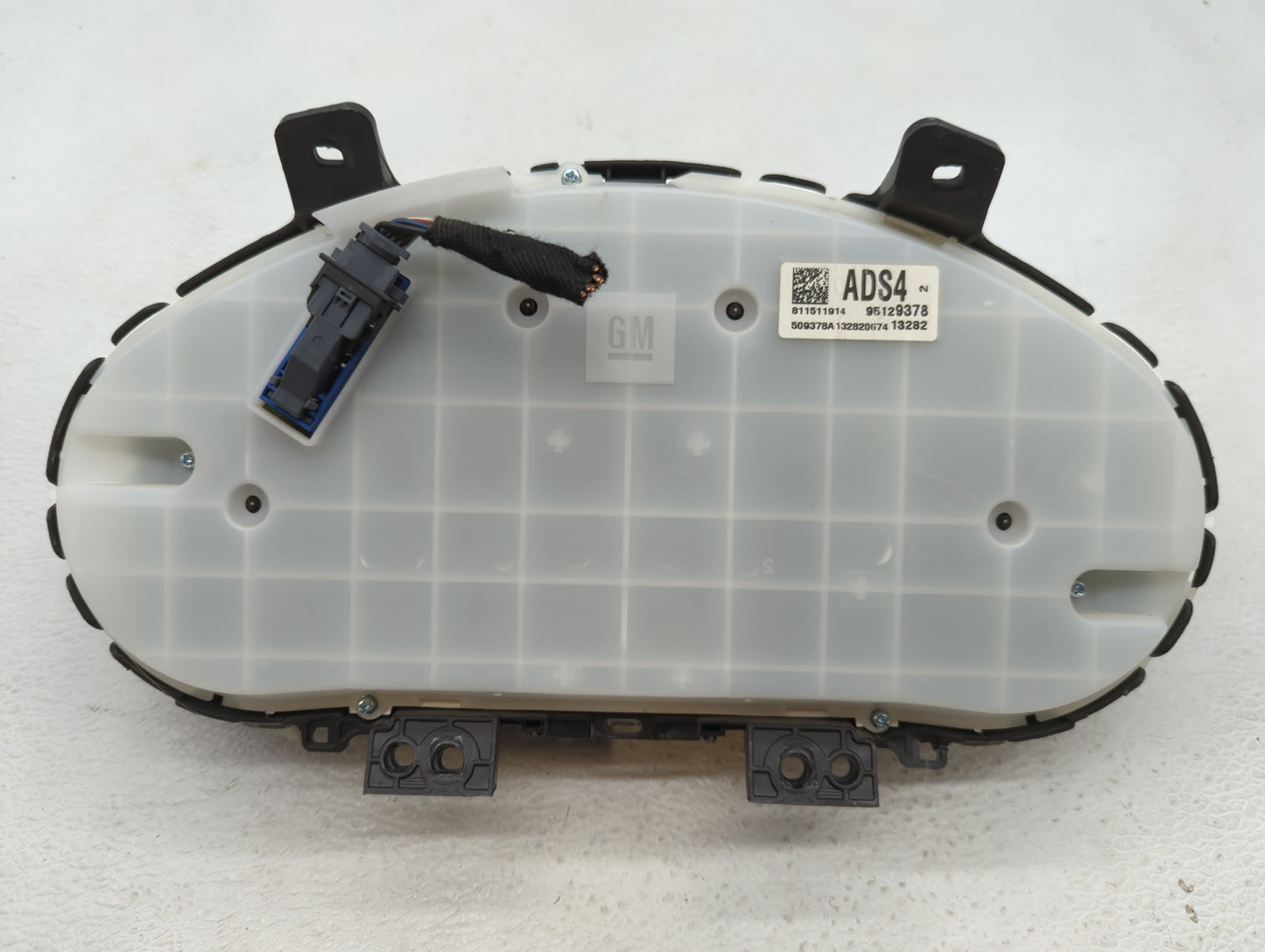 2013-2014 Chevrolet Cruze Instrument Cluster Speedometer Gauges P/N:95129378 Fits Fits 2013 2014 OEM Used Auto Parts - Oemus
