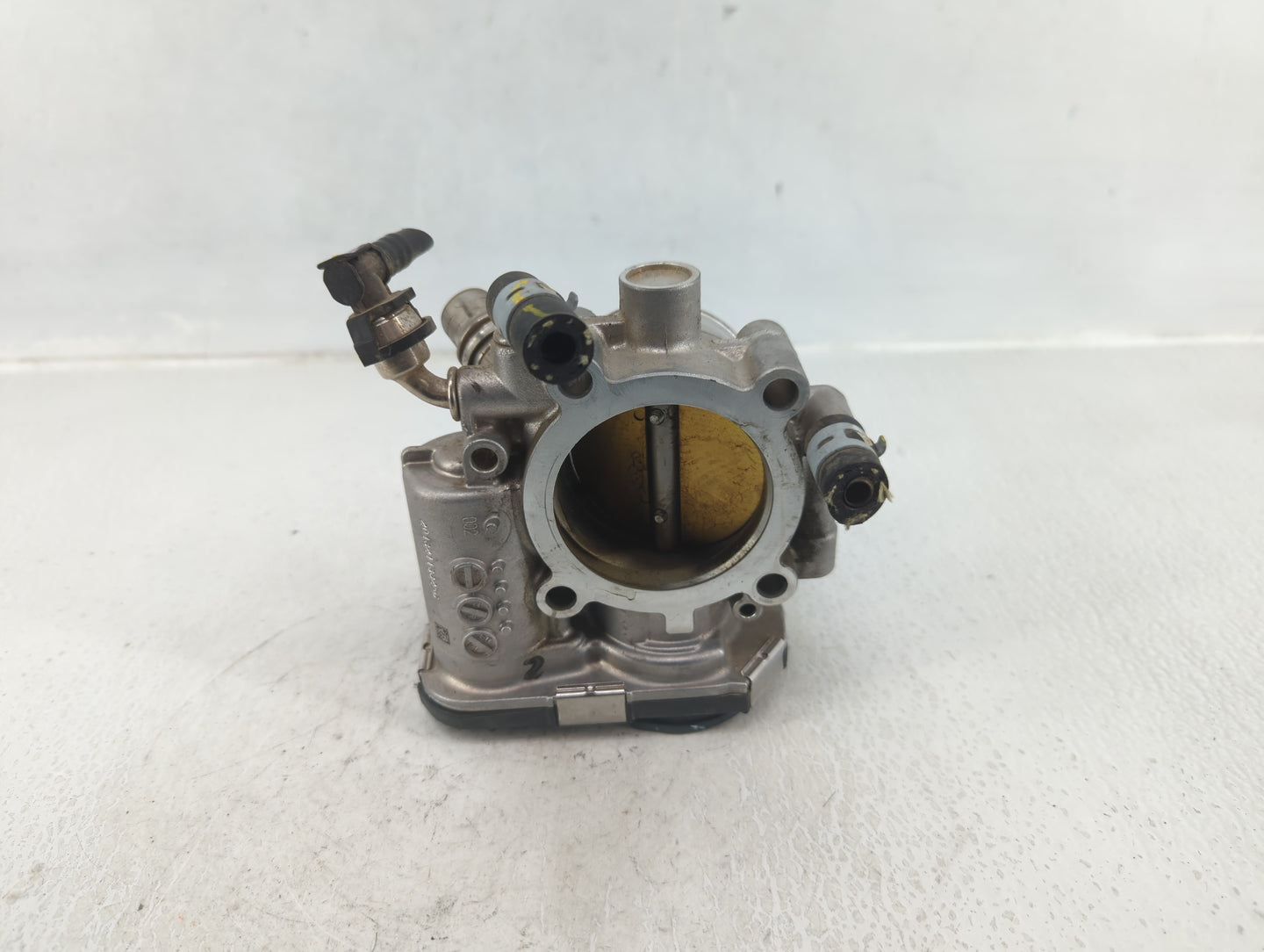 2011-2016 Chevrolet Cruze Throttle Body P/N:55561495 Fits Fits 2009 2010 2011 2012 2013 2014 2015 2016 2017 2018 OEM Used Au
