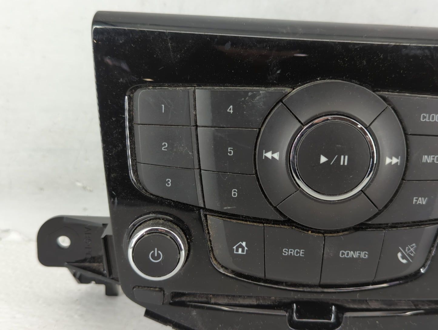 2013-2016 Chevrolet Cruze Radio AM FM Cd Player Receiver Replacement P/N:95166368 Fits Fits 2013 2014 2015 2016 OEM Used Aut