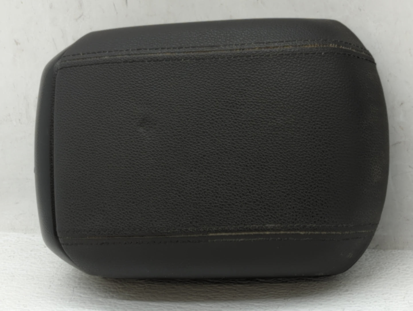 2014 Chevrolet Cruze Center Console Armrest Cover Lid Black - Oemusedautoparts1.com
