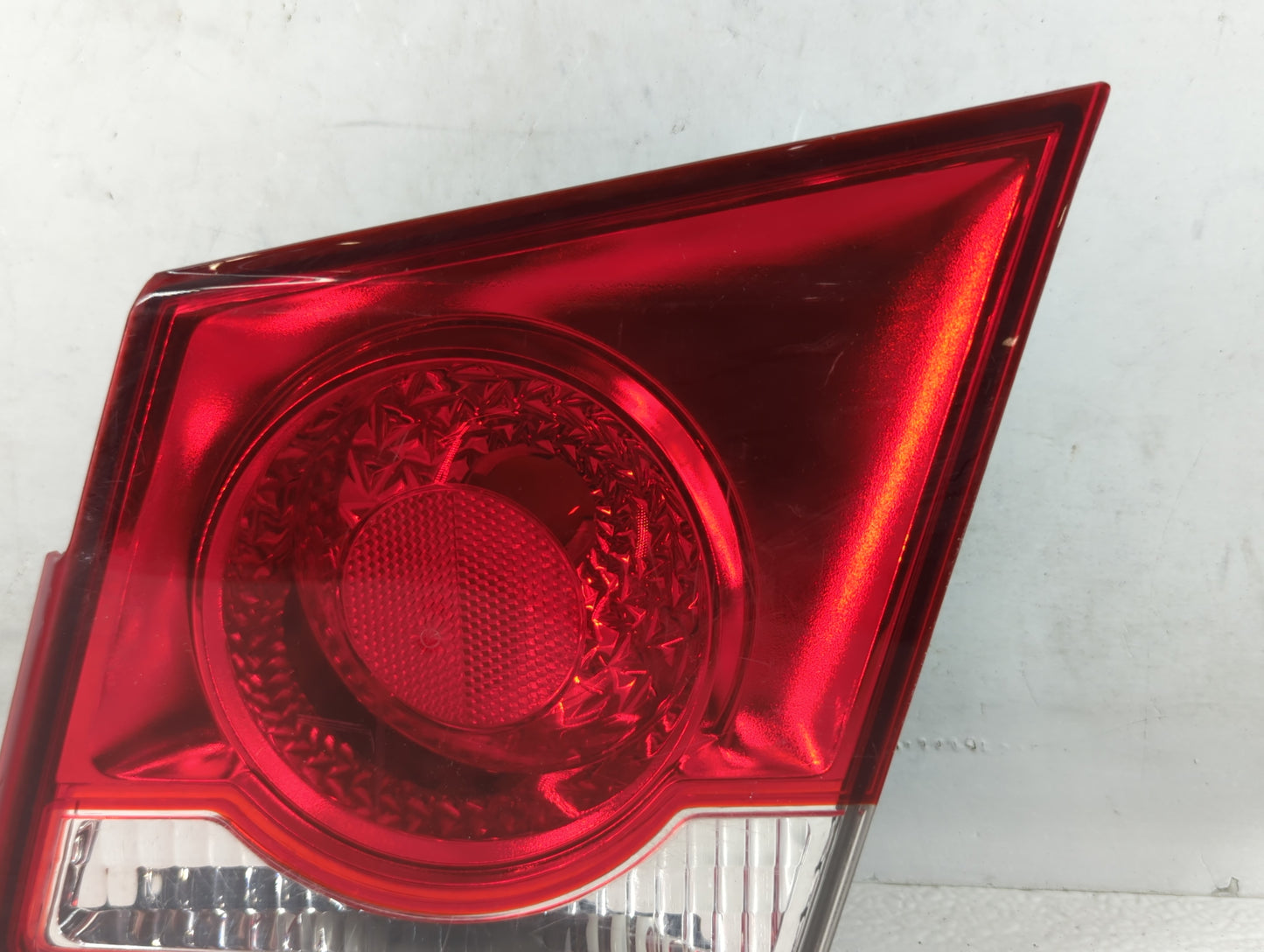 2011-2016 Chevrolet Cruze Tail Light Assembly Passenger Right OEM Fits Fits 2011 2012 2013 2014 2015 2016 OEM Used Auto Part
