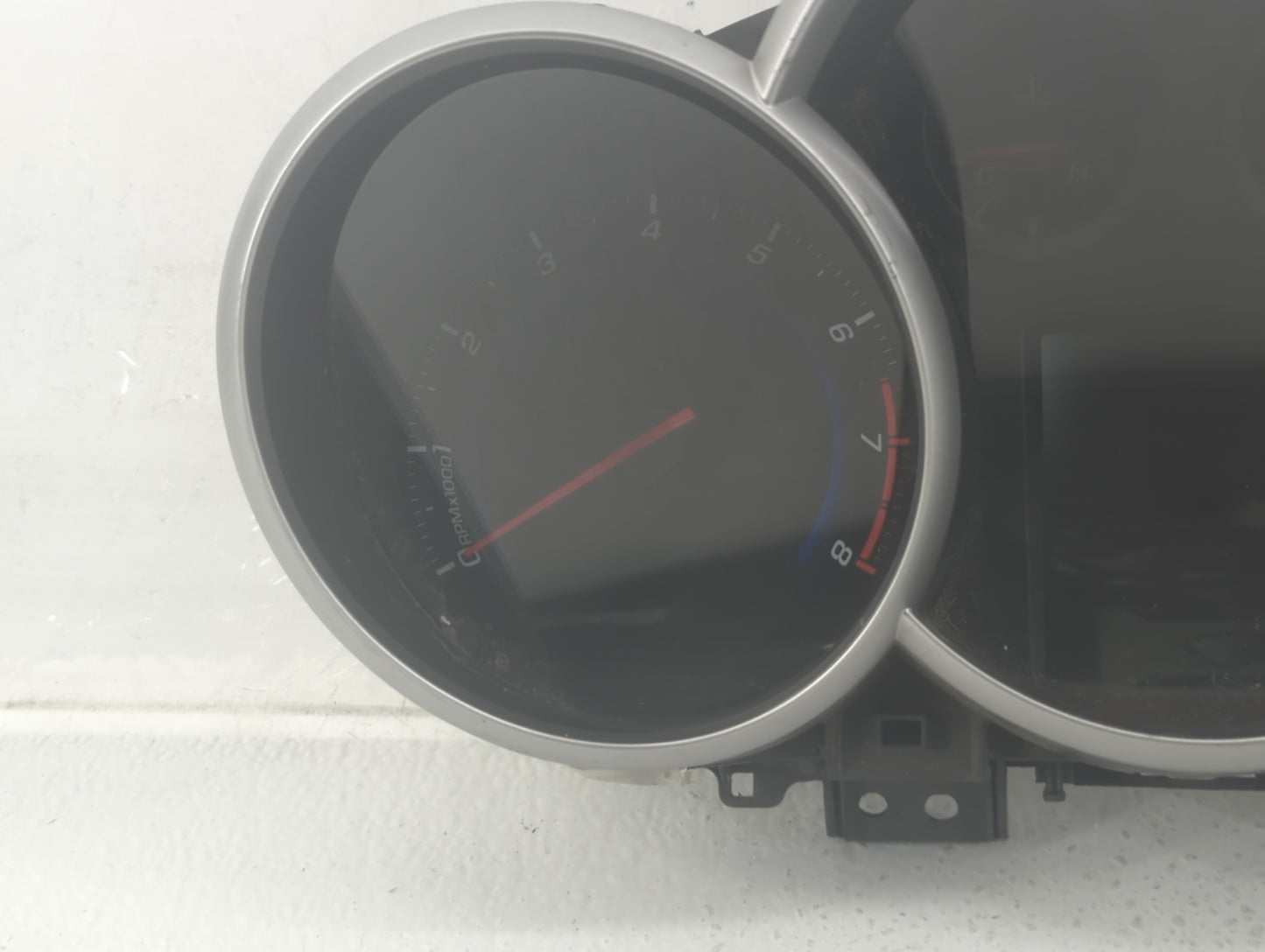 2013-2014 Chevrolet Cruze Instrument Cluster Speedometer Gauges P/N:95129378 811511914 Fits Fits 2013 2014 OEM Used Auto Par
