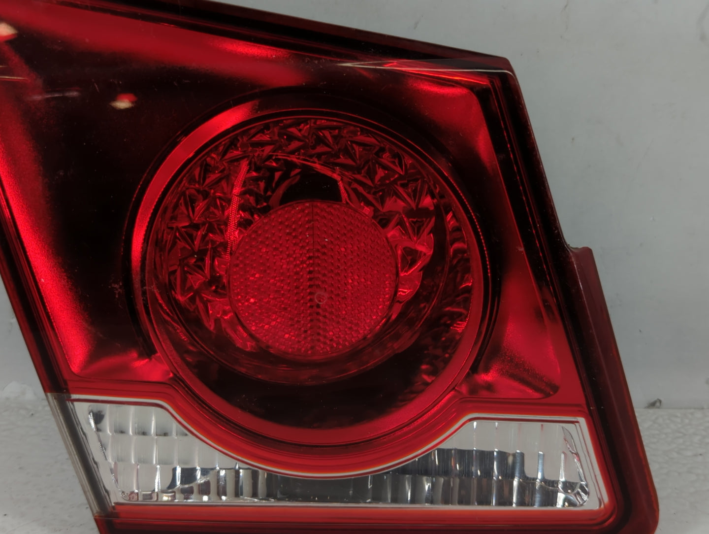 2011-2016 Chevrolet Cruze Tail Light Assembly Driver Left OEM Fits Fits 2011 2012 2013 2014 2015 2016 OEM Used Auto Parts - 