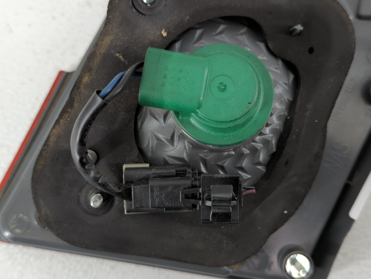 2011-2016 Chevrolet Cruze Tail Light Assembly Driver Left OEM Fits Fits 2011 2012 2013 2014 2015 2016 OEM Used Auto Parts - 