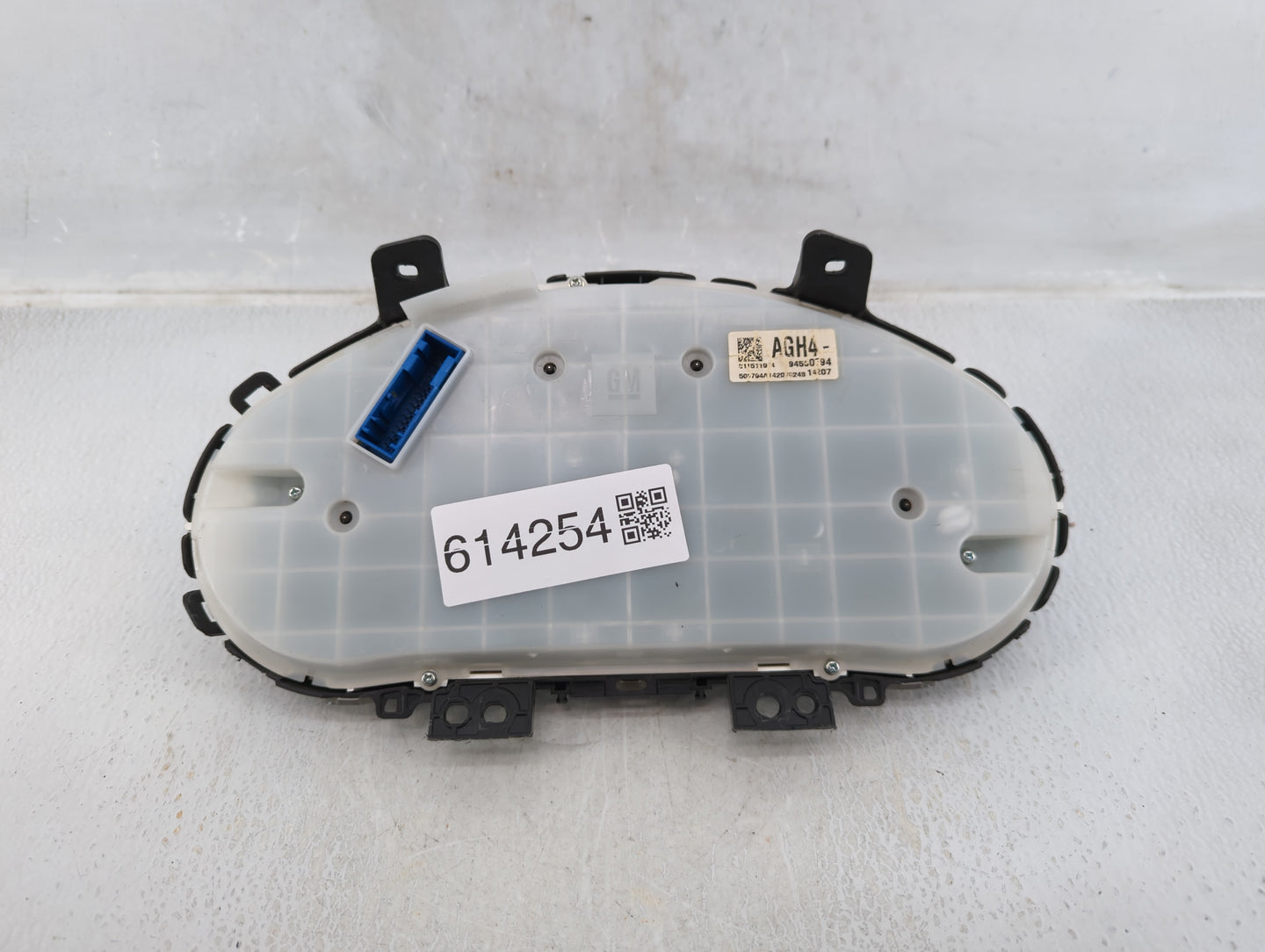 2013-2014 Chevrolet Cruze Instrument Cluster Speedometer Gauges P/N:94500794 Fits Fits 2013 2014 OEM Used Auto Parts - Oemus