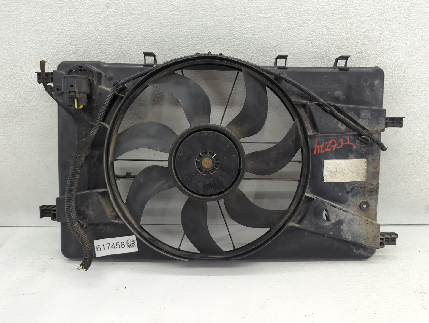 2011-2016 Chevrolet Cruze Left Radiator Fan Motor Assembly Black - Oemusedautoparts1.com