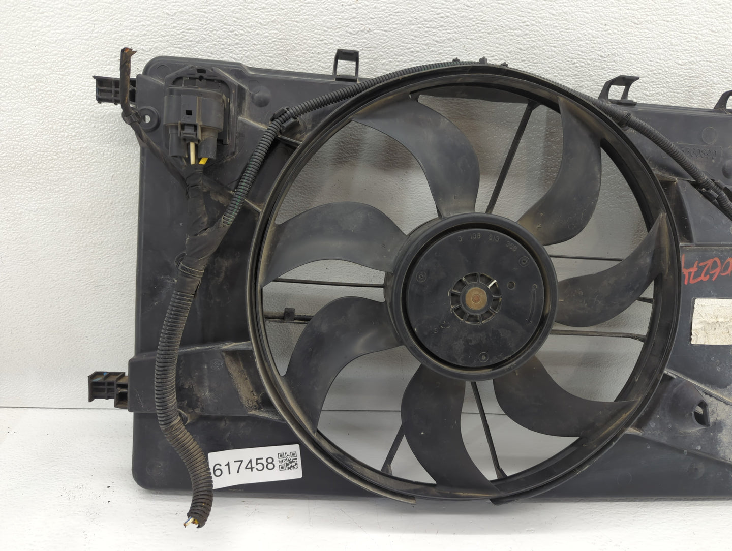 2011-2016 Chevrolet Cruze Left Radiator Fan Motor Assembly Black - Oemusedautoparts1.com
