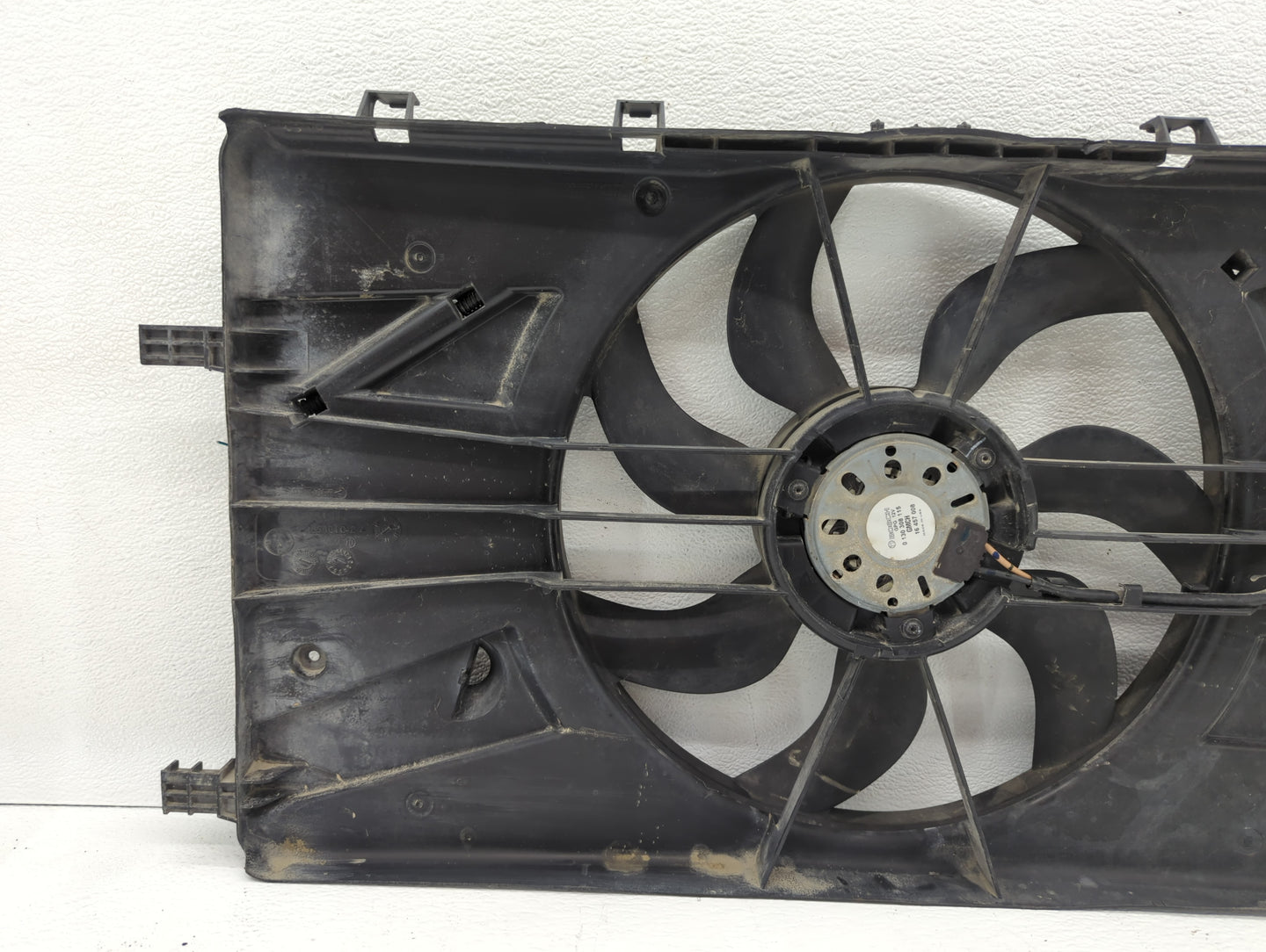 2011-2016 Chevrolet Cruze Left Radiator Fan Motor Assembly Black - Oemusedautoparts1.com