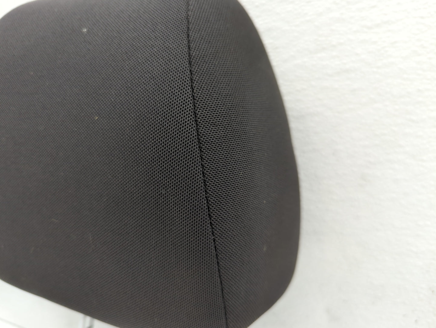 2014 Chevrolet Cruze Headrest Head Rest Front Driver Passenger Seat Fits OEM Used Auto Parts - Oemusedautoparts1.com