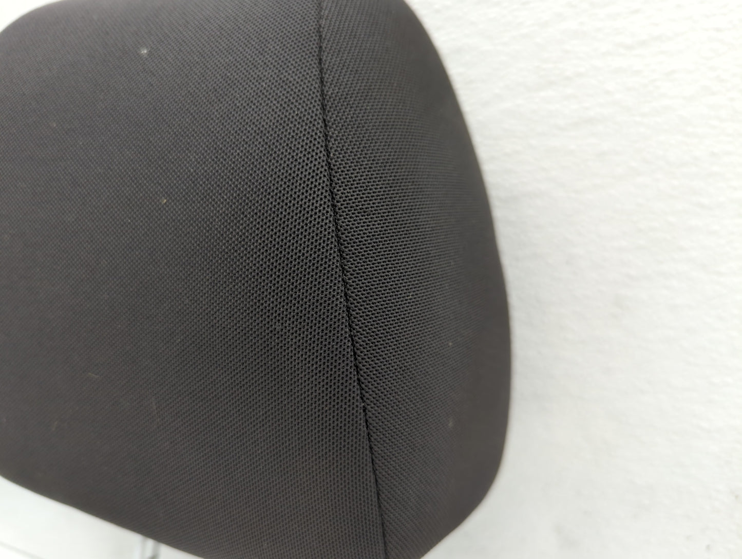 2014 Chevrolet Cruze Headrest Head Rest Front Driver Passenger Seat Fits OEM Used Auto Parts - Oemusedautoparts1.com