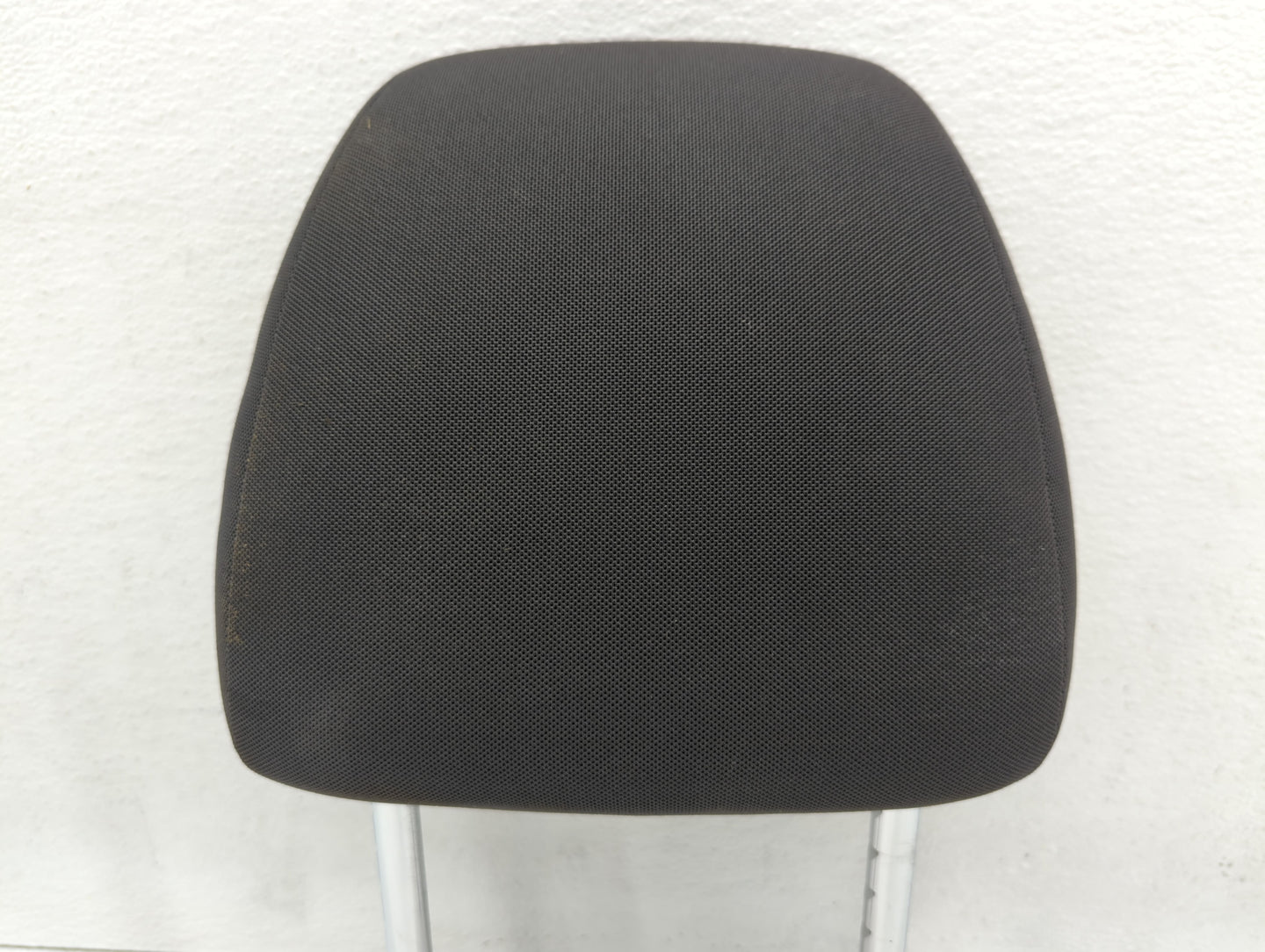 2014 Chevrolet Cruze Headrest Head Rest Front Driver Passenger Seat Fits OEM Used Auto Parts - Oemusedautoparts1.com