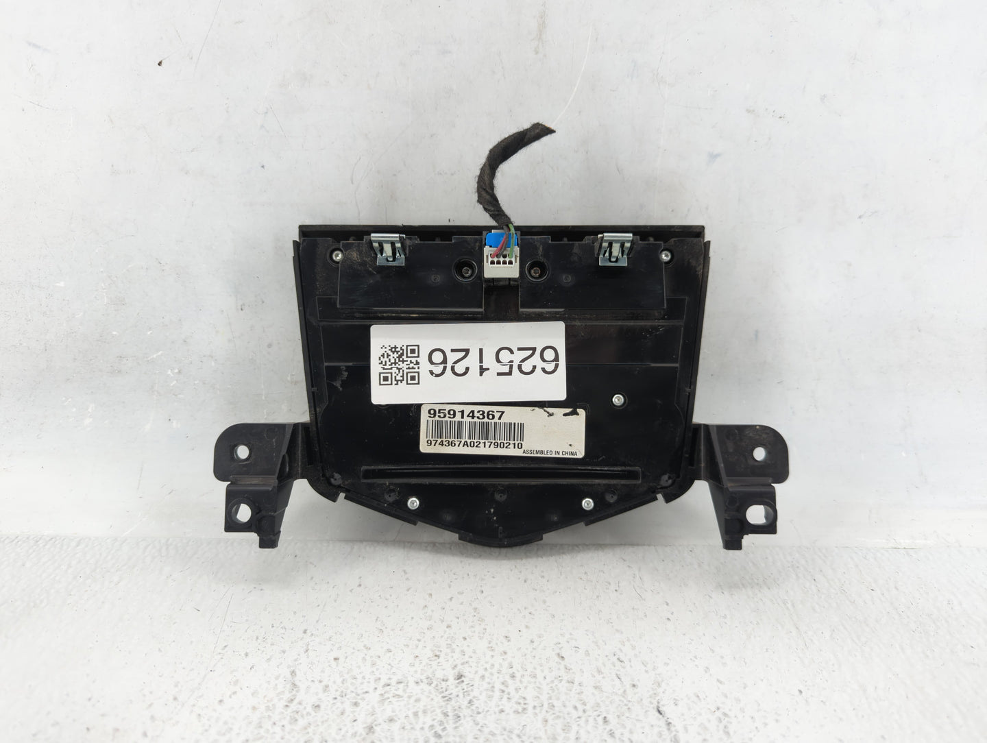 2013-2016 Chevrolet Cruze Radio Control Panel - Oemusedautoparts1.com