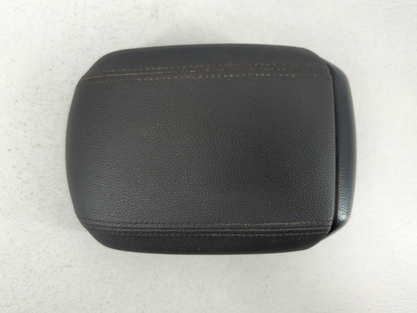 2014 Chevrolet Cruze Center Console Armrest Cover Lid Black - Oemusedautoparts1.com
